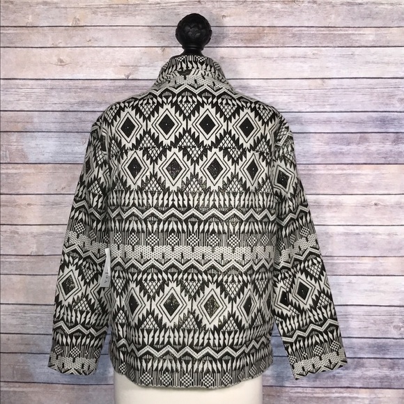 {Velvet by Graham & Spencer} Printed Aztec Jacket - Picture 8 of 8